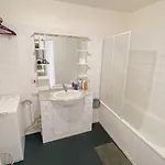 Δωμάτια σε οικογενειακή κατοικία Centre Bienvenue,